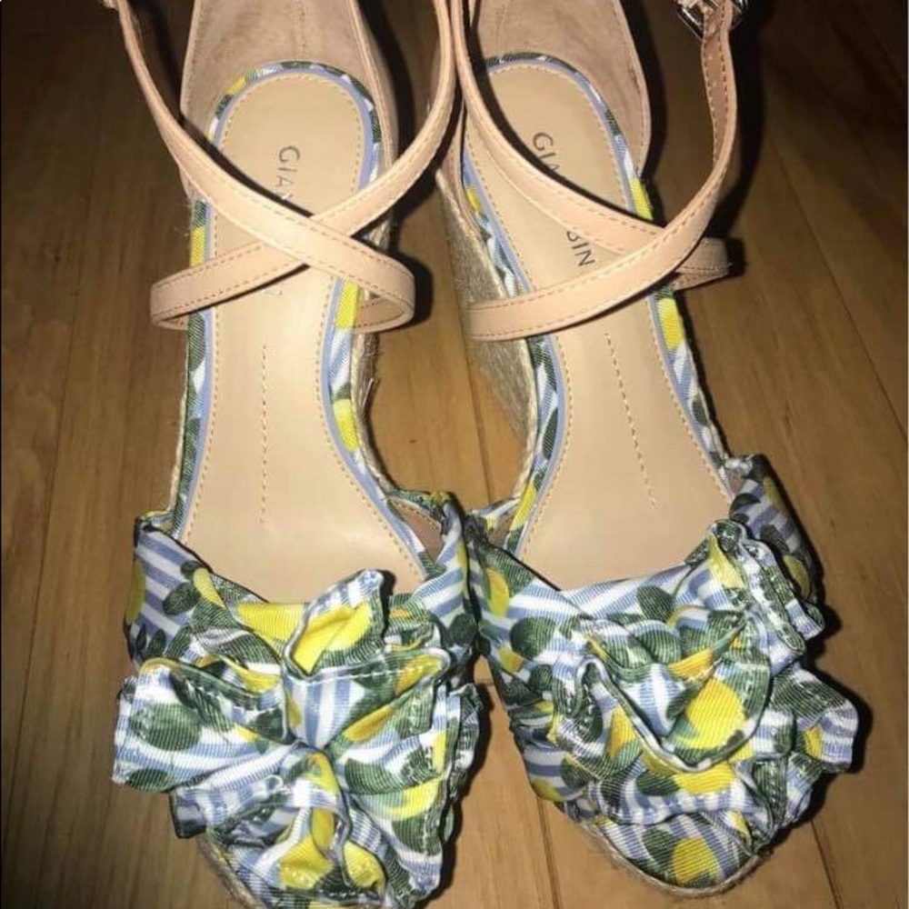 Gianni Bini wedges